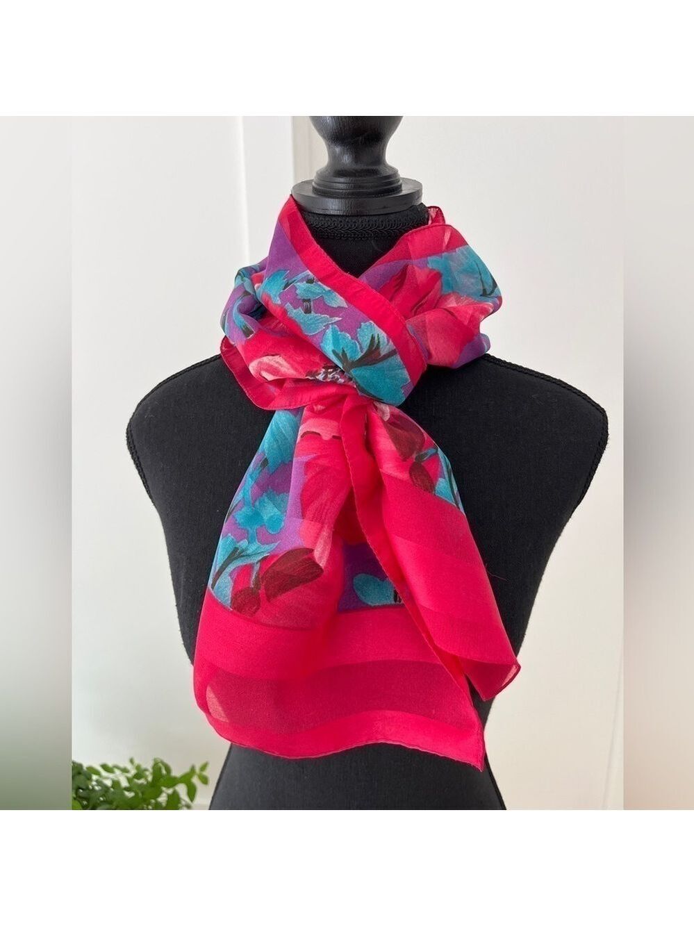 BILL BLASS  for Careta Signed Vintage Sheer Floral Scarf Poppies Made in Italy